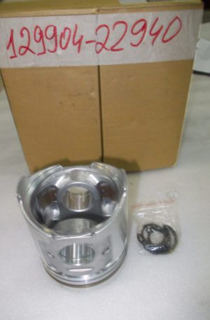 Поршень в сборе STD Yanmar 4ЕТ92 (к-т 4 шт.) с кольцами, поршневым пальцем и стопорными кольцами 129904-22120/22940