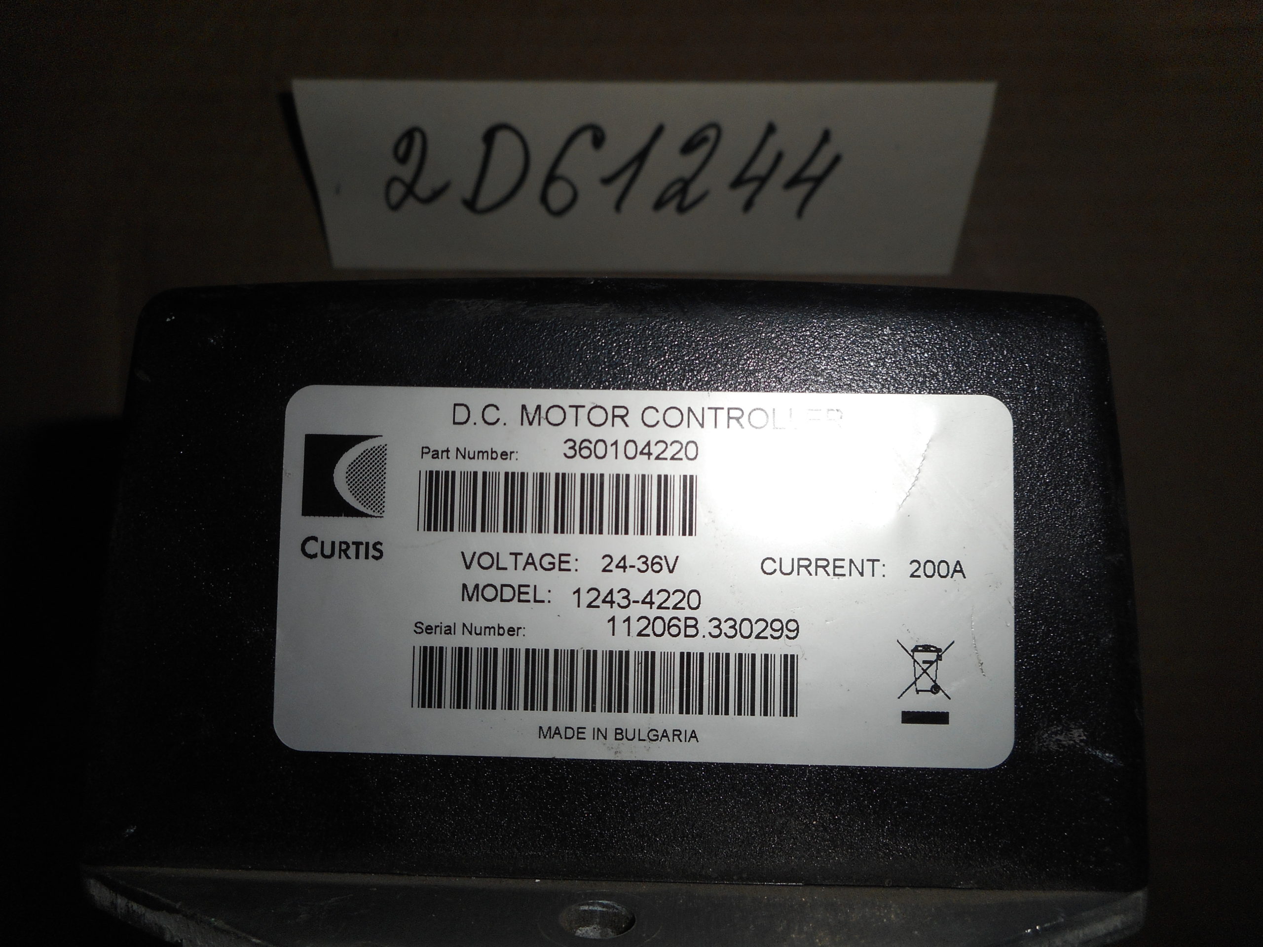 2D61244 - 3